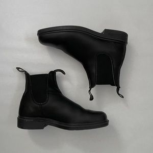 Blundstone Style #063 | Dress Series Black Boots | US 9